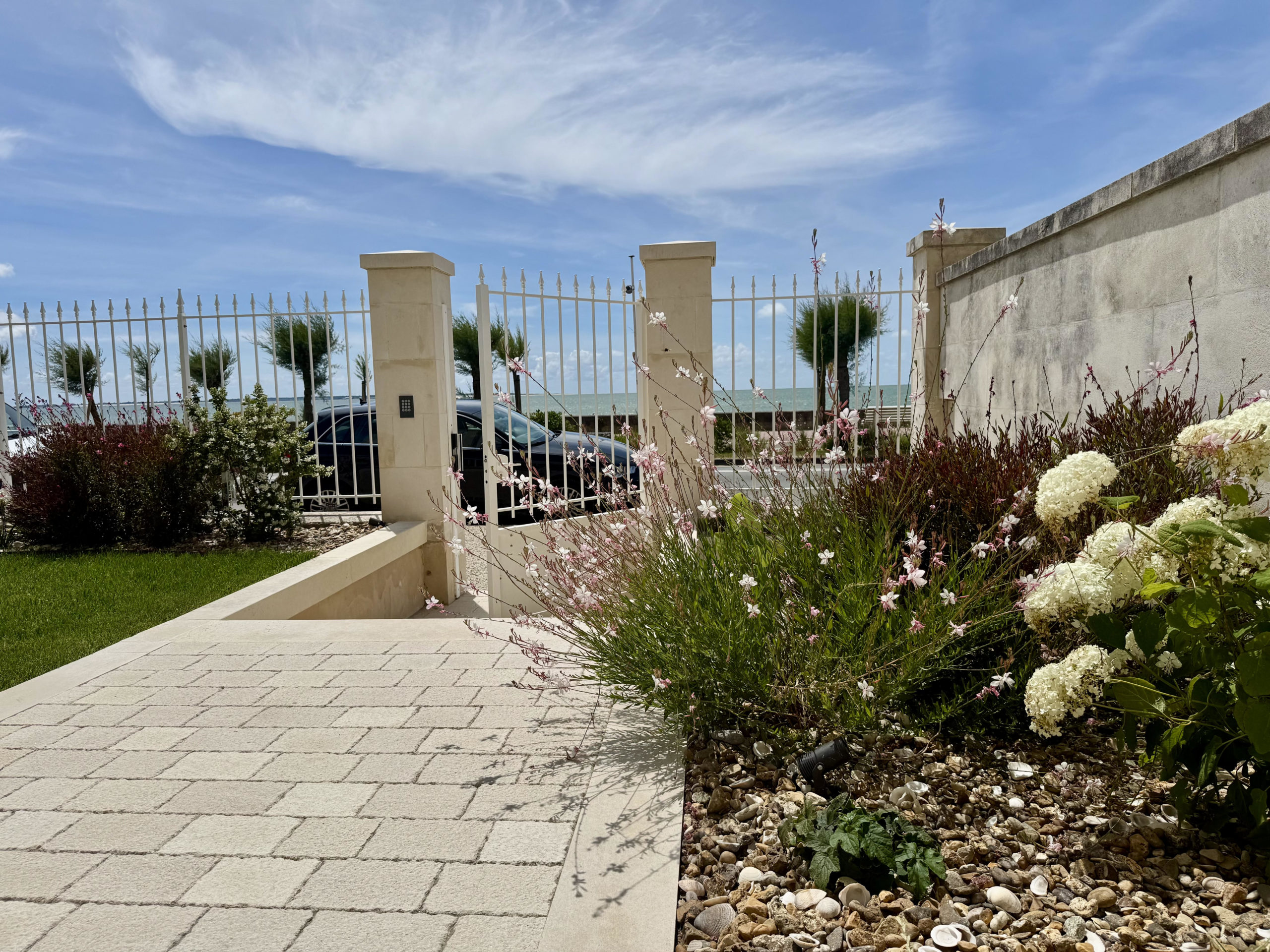 Aménagement paysager d’une propriété de caractère à Royan